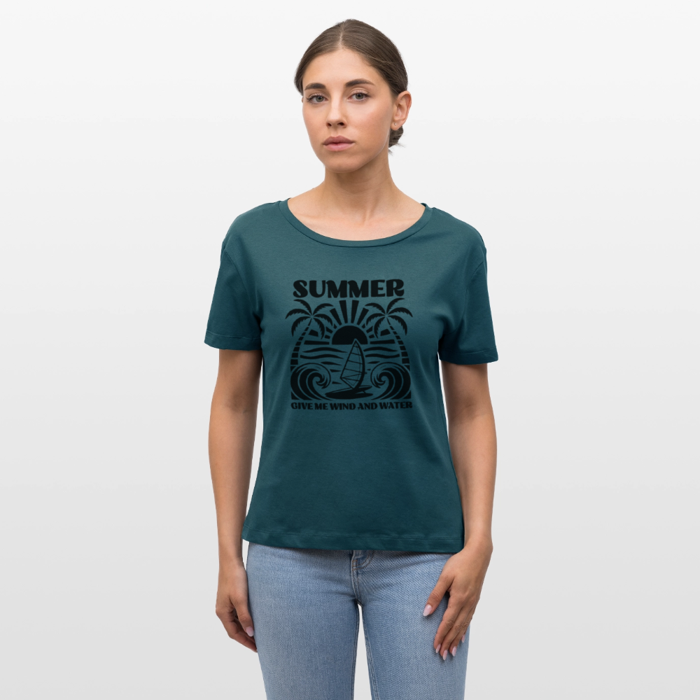 Safis Shop - Relaxed Rundhals Frauen Bio-T-Shirt -give me wind and water- - Dunkles Petrol