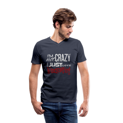 Männer Bio-T-Shirt mit V-Ausschnitt -crazy- - Navy