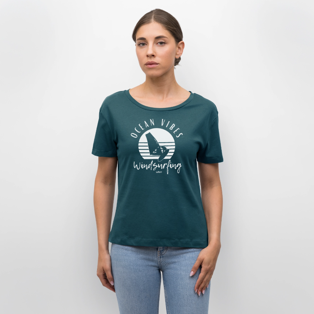 Relaxed Rundhals Frauen Bio-T-Shirt -ocean vibes windsurfing- - Dunkles Petrol