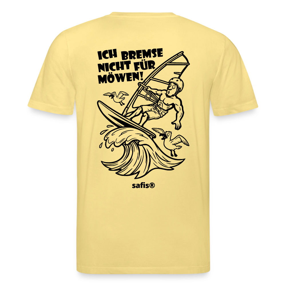 Schwarzer Backprint auf einem hellgelben safis® T-Shirt aus Bio-Baumwolle mit der Aufschrift 'ICH BREMSE NICHT FÜR MÖWEN!'. Die Cartoon-Grafik zeigt einen Windsurfer mit Helm auf einer Welle, umringt von fliegenden Möwen. Nachhaltige Windsurf-Kleidung.-Möwe- Unisex Bio-T-Shirt CREATOR Backprint - Gelb Viva 