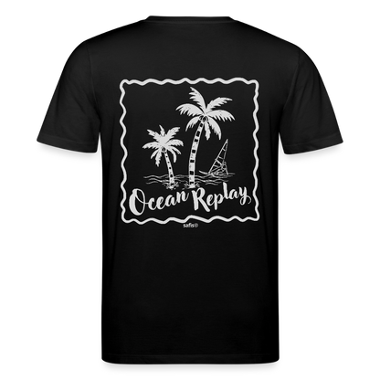 Schwarzes Ocean Replay T-Shirt für Windsurfer mit weißem Palmen-Logo auf der Brust und großem Rückenprint einer Windsurfer-Szene