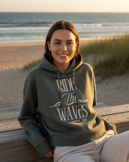 Boxy Frauen Bio Hoodie Nora -ride the waves-